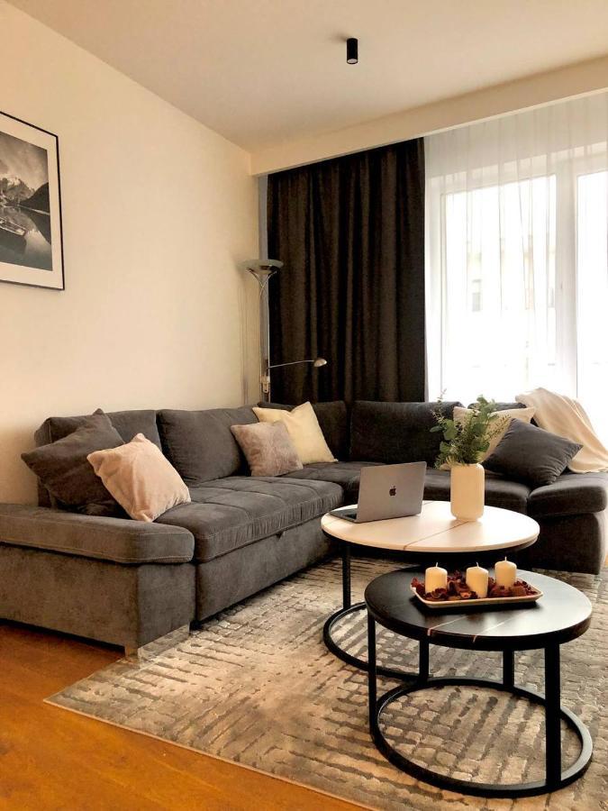 Apartaments Airport Okecie Premium Warszawa Eksteriør billede