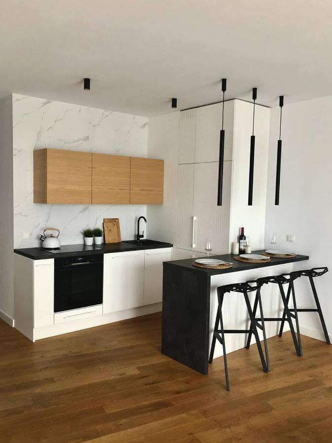 Apartaments Airport Okecie Premium Warszawa Eksteriør billede