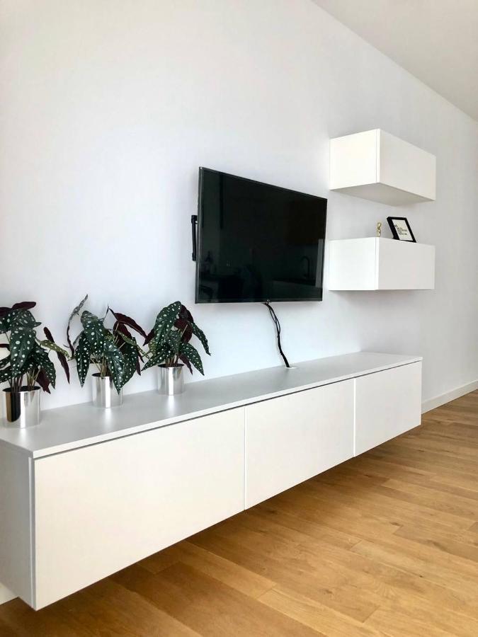 Apartaments Airport Okecie Premium Warszawa Eksteriør billede