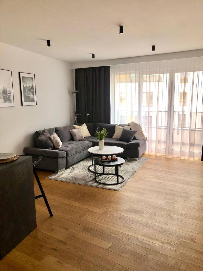Apartaments Airport Okecie Premium Warszawa Eksteriør billede